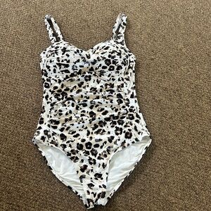 Niptuck Swimsuit. Size US 4.